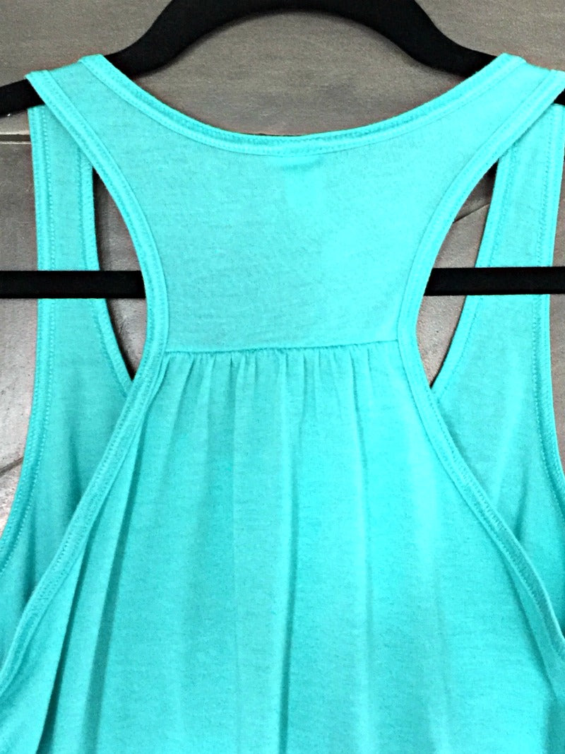 🏋️♀️ Kiana’s Go-To Flow Tank – Move Freely, Feel Amazing! 💕