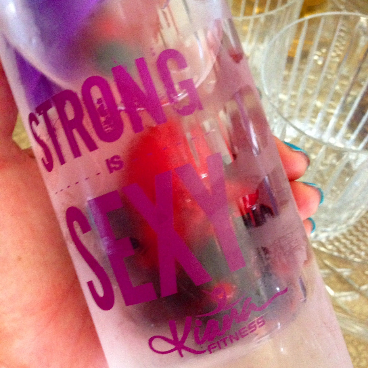 Detox Infusion Water Bottle: Strong is SEXY - Kiana Fitness Shop - 3